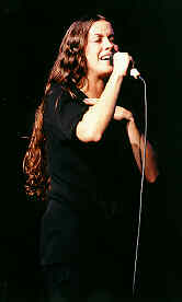 Alanis Photo 3