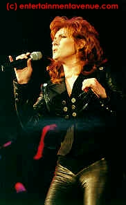 Jo Dee Messina